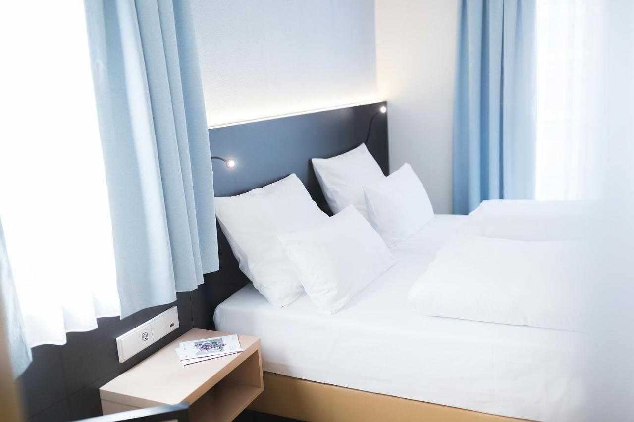Hotel U7 梅青根 外观 照片